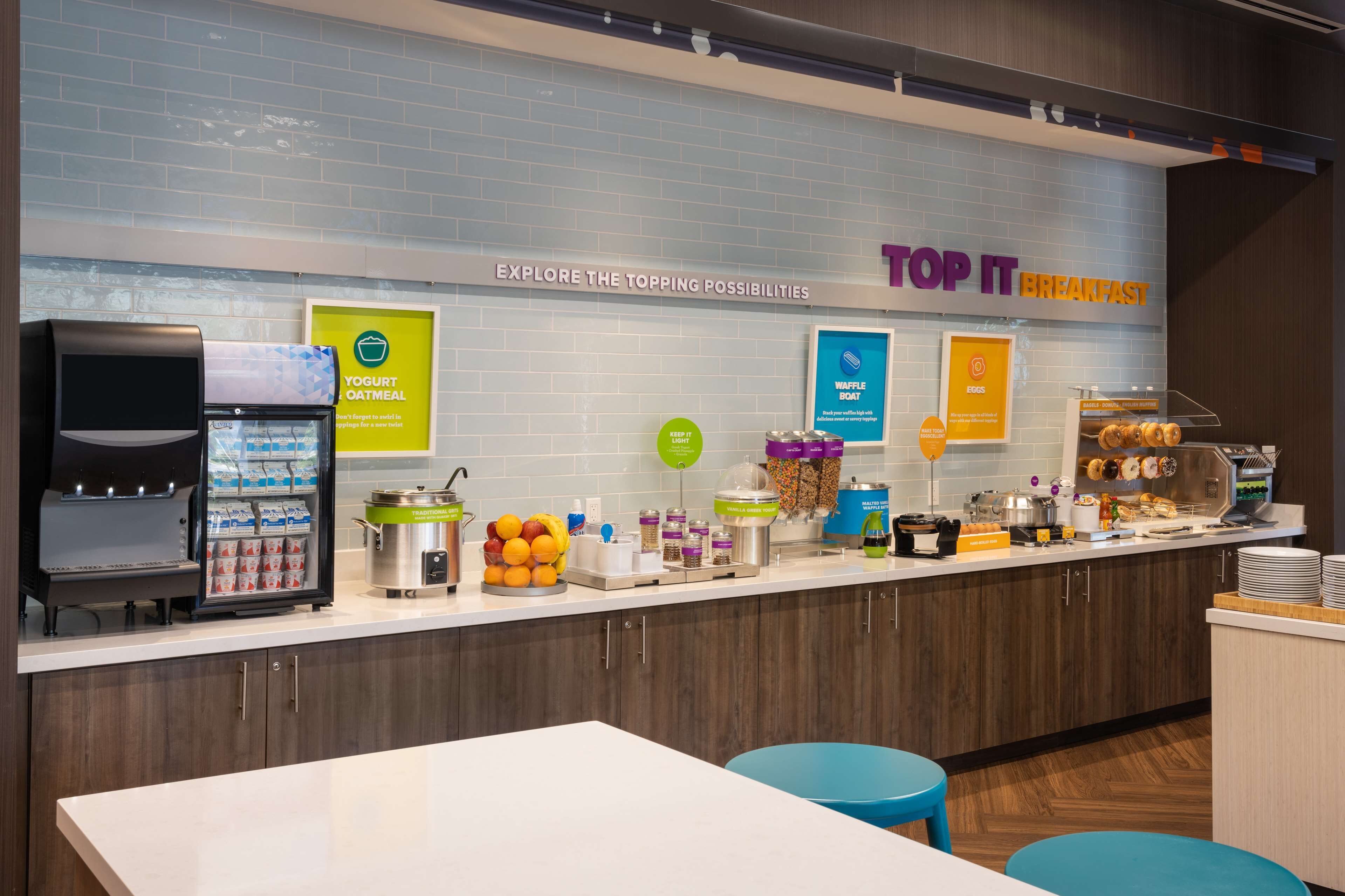 Desayuno buffet incluido todos los días 