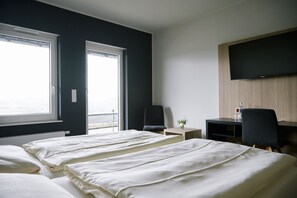 Habitación doble superior, balcón (Weitblick) | Ropa de cama hipoalergénica, decoración personalizada y wifi gratis 