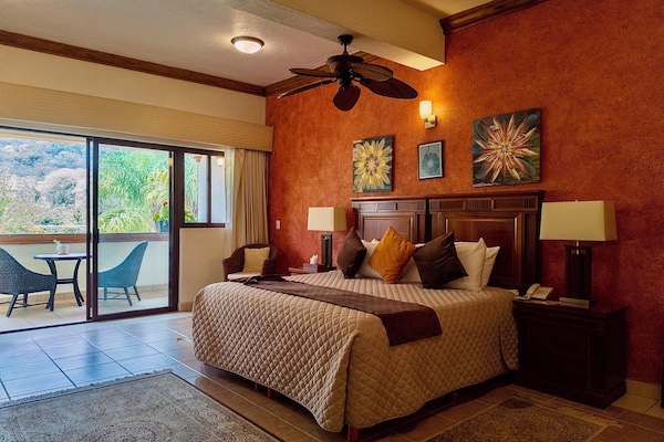 Junior Suite | Garden view