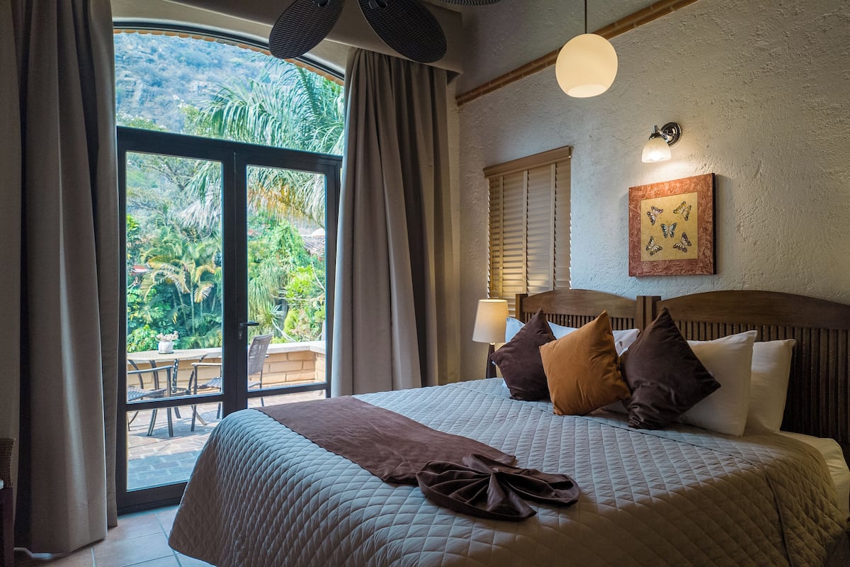 小型套房 | 3 多间卧室、埃及棉床单、高档床上用品、羽绒被