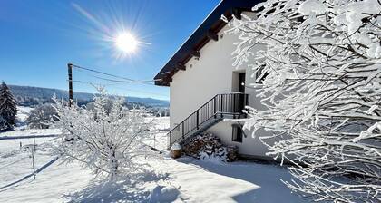 Gite 7 Personnes Haut Jura Pleine Nature