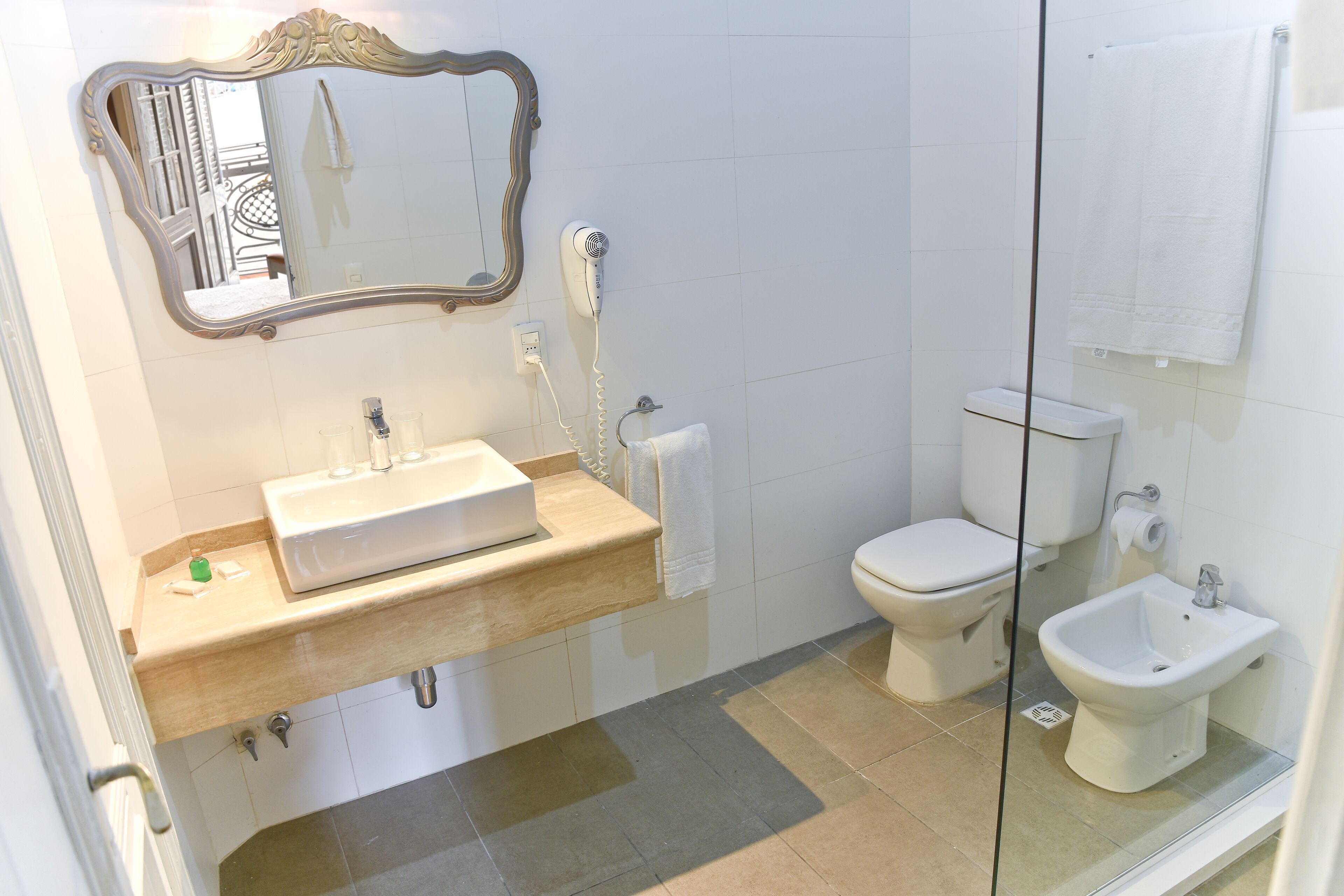 double room, 1 double bed, balcony | bathroom | shower, free toiletries, hair dryer, bidet