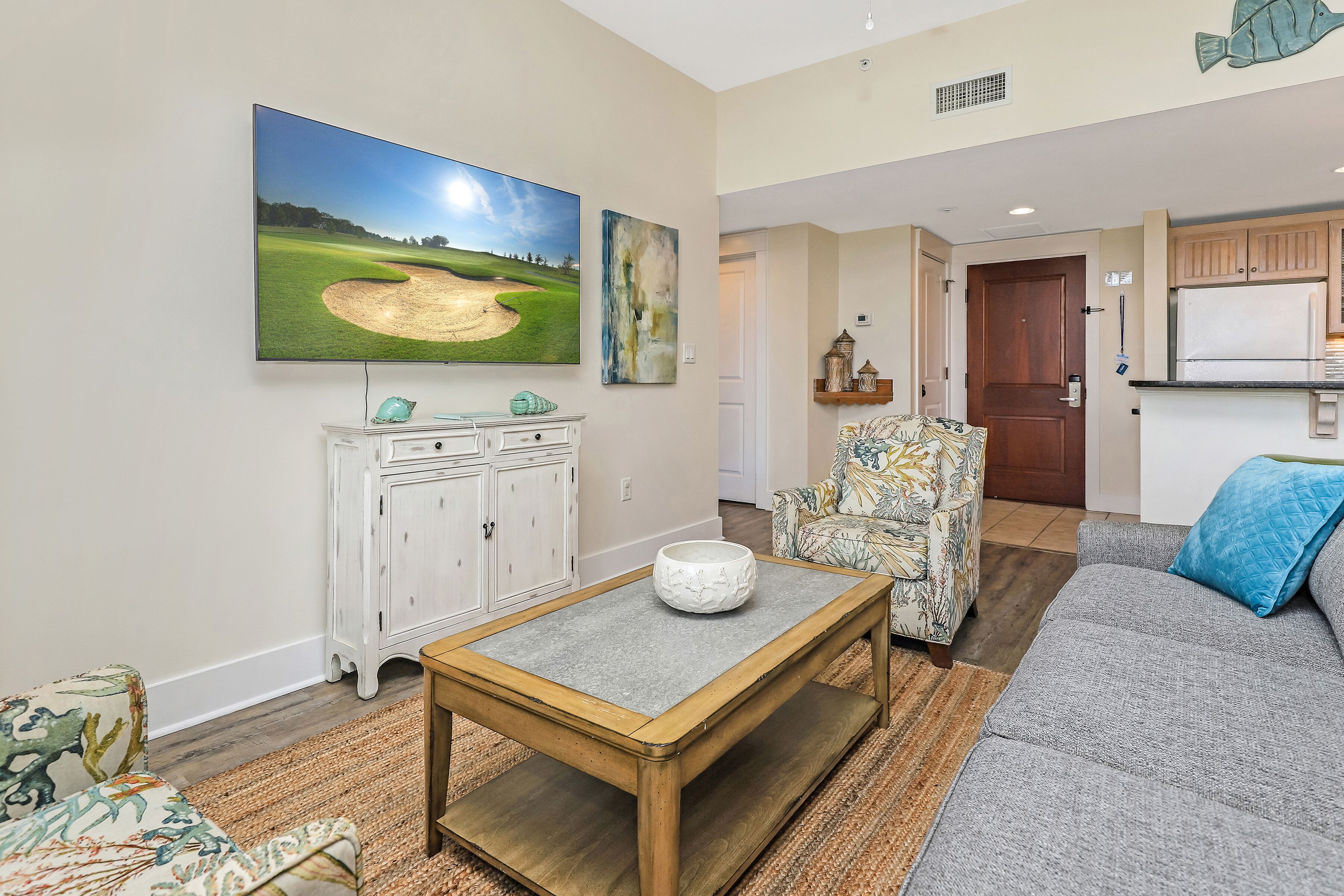 Lockout Unit ~ In Baytowne Wharf ~ Spacious Balcony ~ Resort Pool