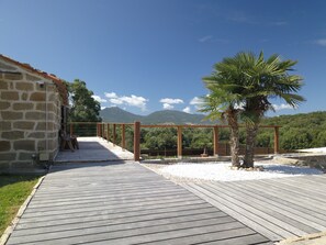 Terrace/patio - Typical renovated Corsican sheepfold (Olmeto)