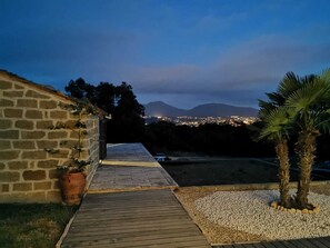 Property grounds - Typical renovated Corsican sheepfold (Olmeto)