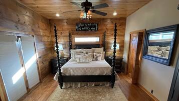 5 bedrooms, iron/ironing board, free WiFi, bed sheets