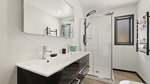 Bathtub, hair dryer, towels