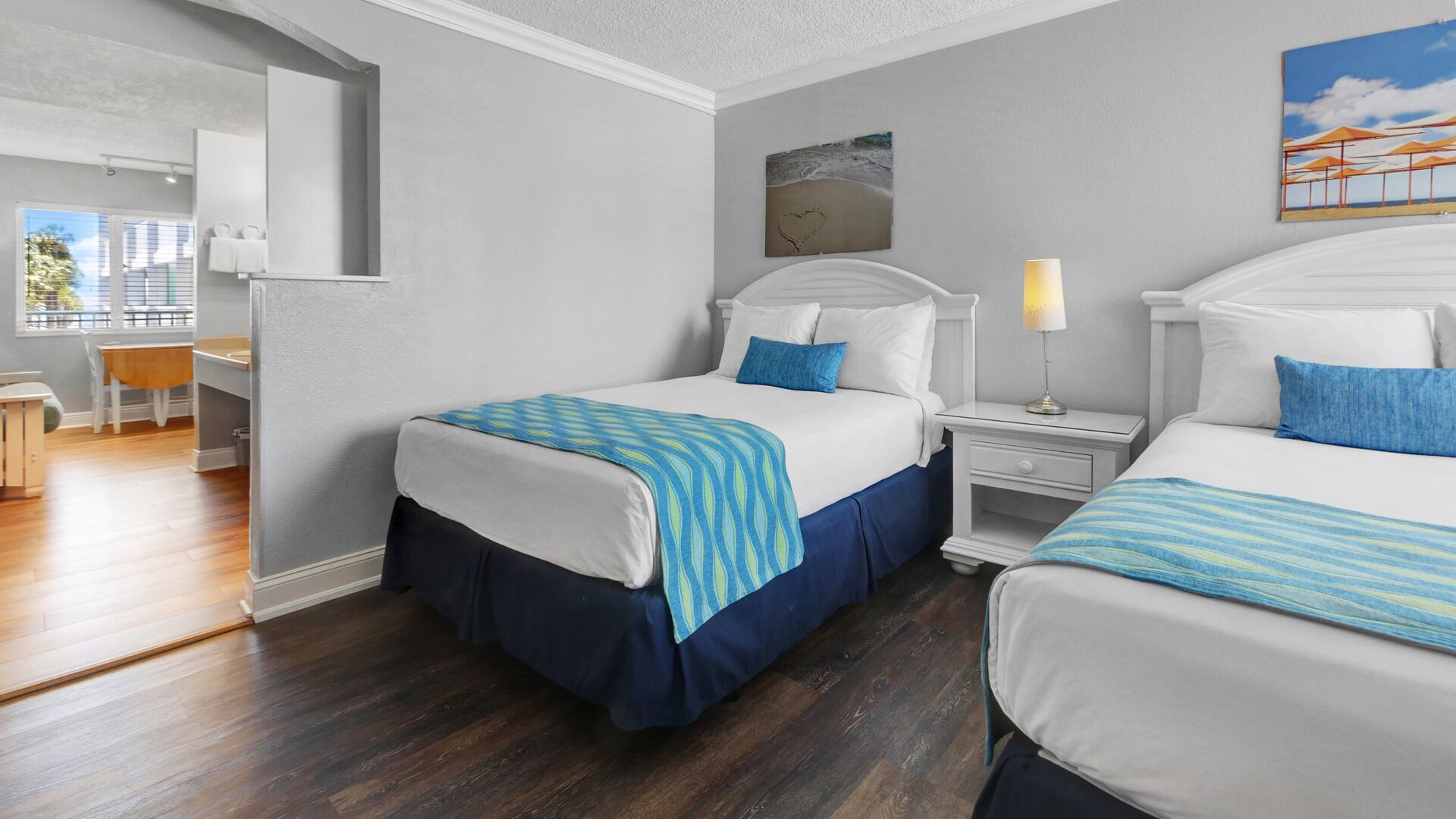 Beach Escape PP222 - Best Rate, Pool, Free Parking