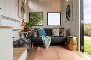 Offices - Wodalla Horse Farmstay by Tiny Away (Nyora)