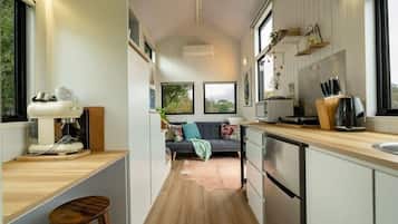 Fridge, microwave, stovetop, toaster