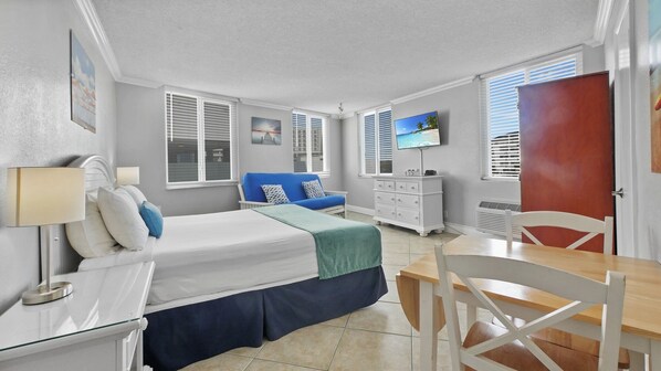 Iron/ironing board, free WiFi, bed sheets