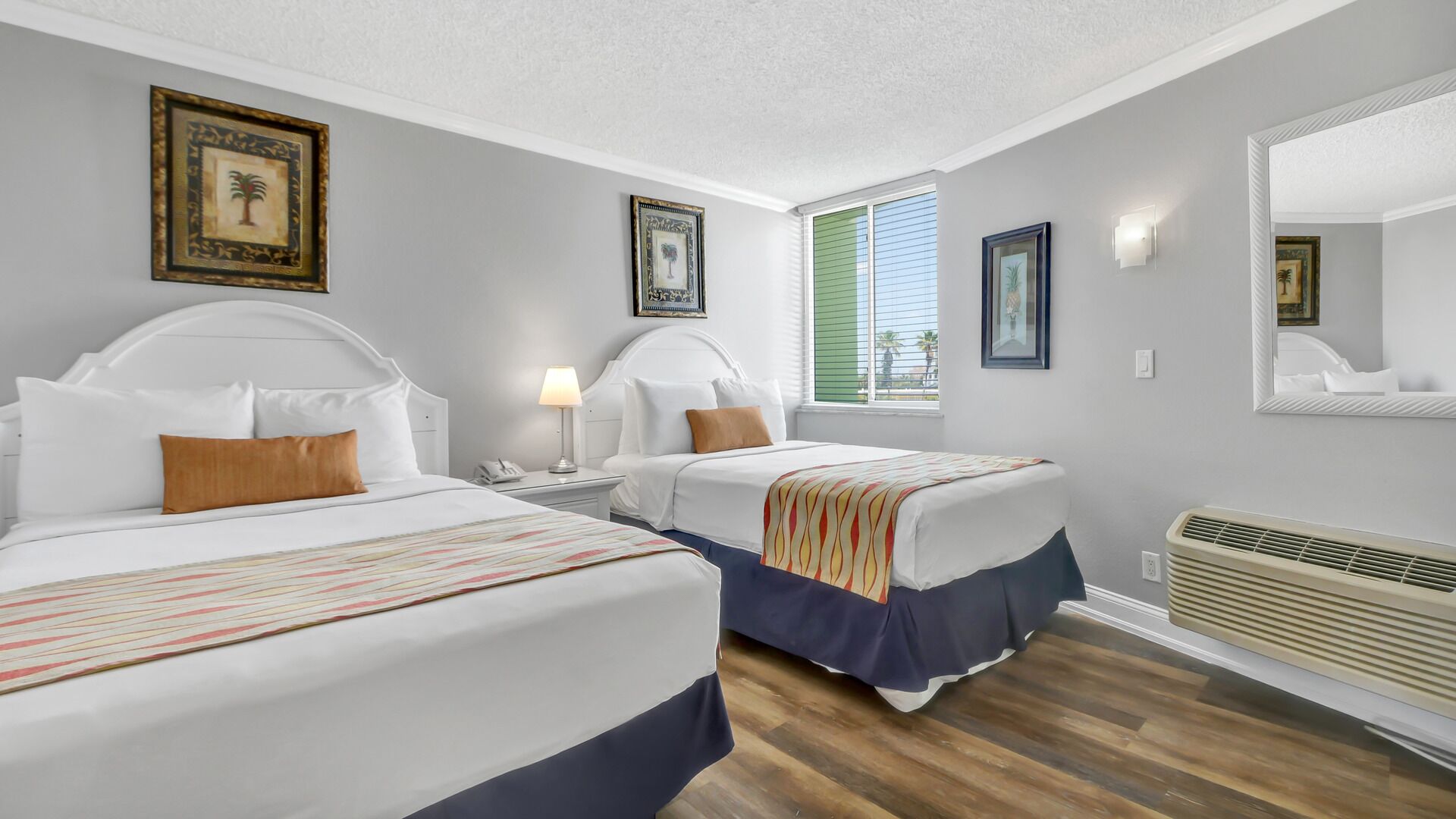 Beach Escape PP329 - Best Rate, Pool, Free Parking