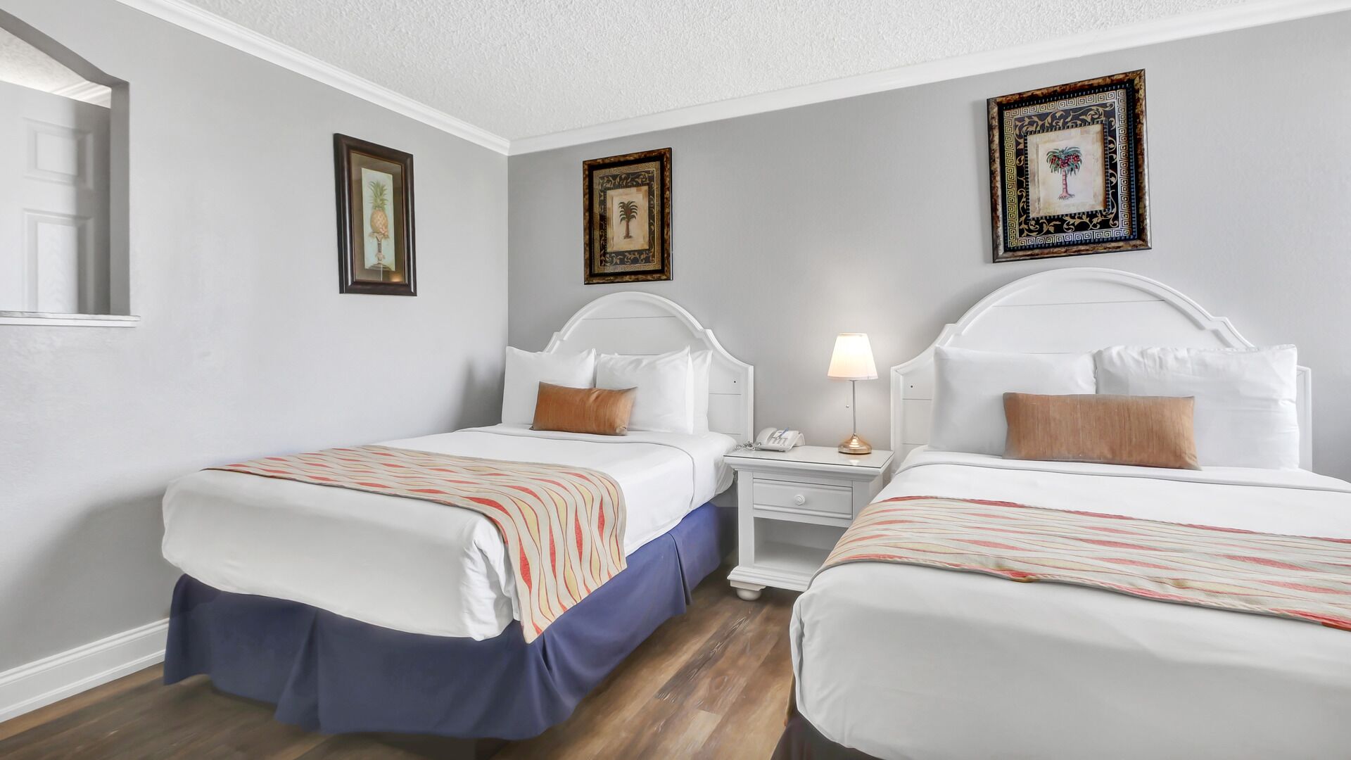 Beach Escape PP329 - Best Rate, Pool, Free Parking