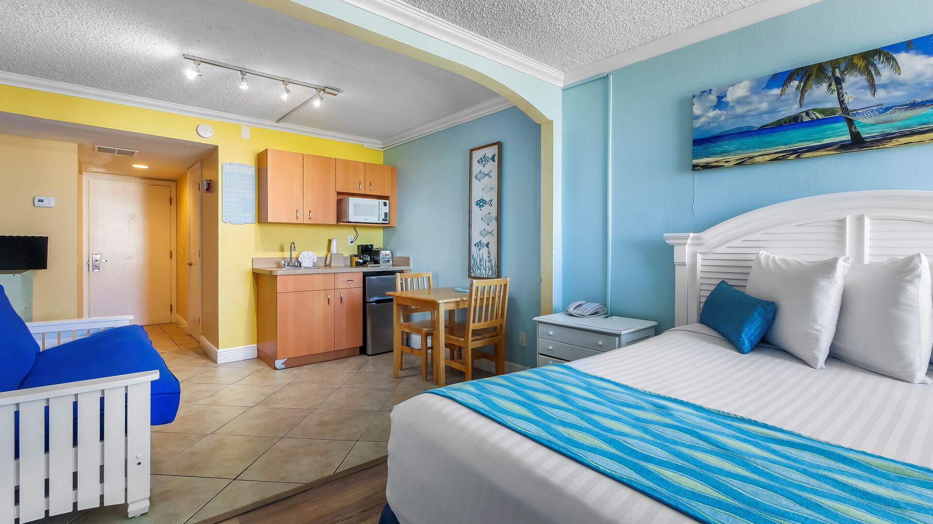 Beach Escape PP421 - Best Rate, Pool, Free Parking
