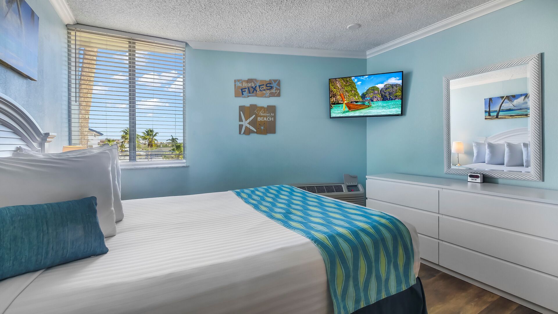 Beach Escape PP421 - Best Rate, Pool, Free Parking