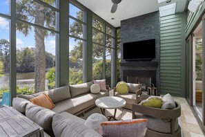 TV, fireplace, stereo - 4 Minute Walk to the Beach with Pool (Johns Island)