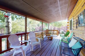 Terrace/patio - Cabin retreat with wrap-around porch, work spaces, (South Fork)