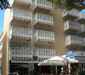 Unclassified image, 5 of 78, button - Hotel Eros (Lignano Sabbiadoro)