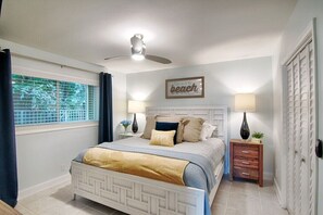1 habitación, tabla de planchar con plancha, wifi gratis y ropa de cama