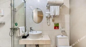 Bathroom - Vatica Hangzhou Xiasha Media College Hotel (Hangzhou)