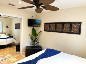 2 chambres, fer et planche à repasser, lit parapluie, Wi-Fi gratuit