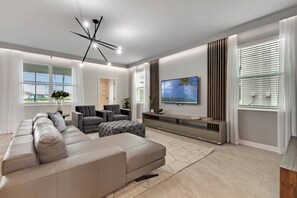 Fernseher, Videospiele, DVD-Player