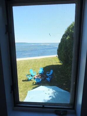 Interior - The Life Aquatic - Gorgeous Lakefront Home with Kayaks Included! (Alpena)