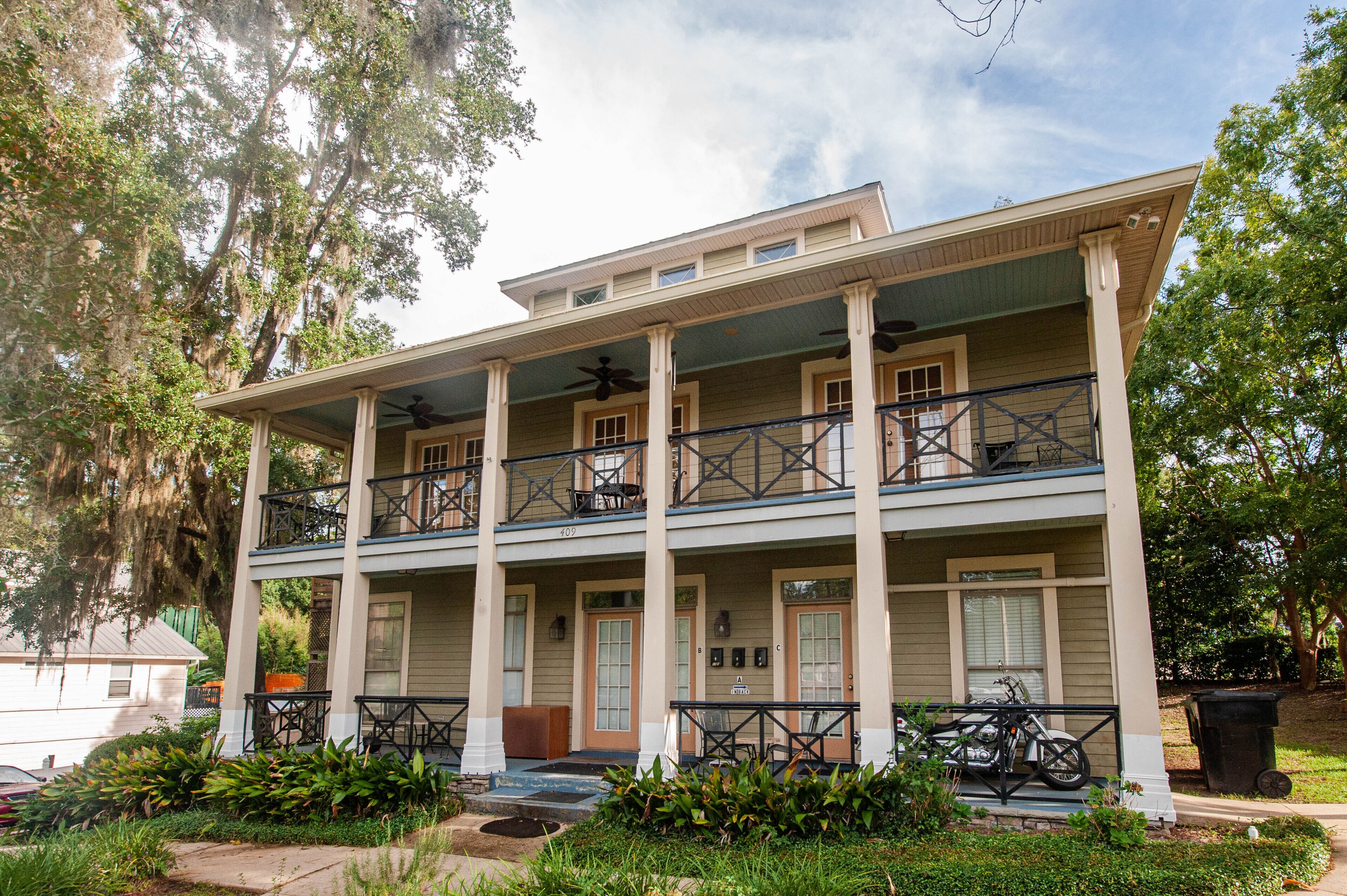 Perfect place for last minute staycation! The Roost in Midtown