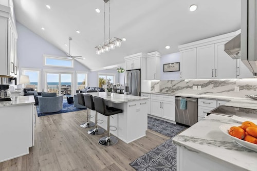 Sea Monster by Carolina Getaway