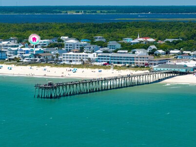 New for 2026! 6BR Luxury Home w/ Heated Saltwater Pool + Beach