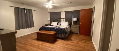 3 Schlafzimmer, Bügeleisen/Bügelbrett, kostenloses WLAN, Bettwäsche