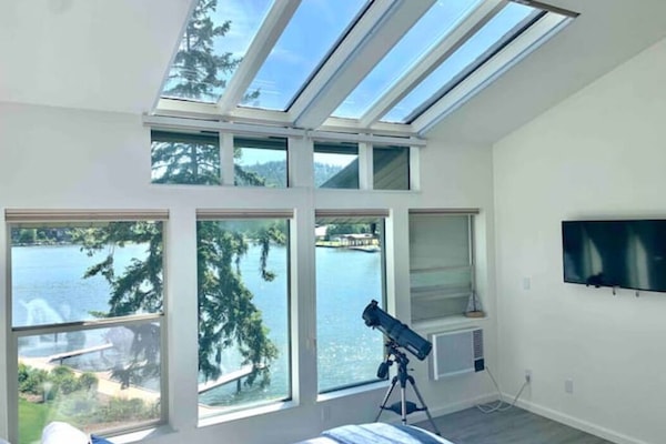 Master bedroom with fantastic views of the water.