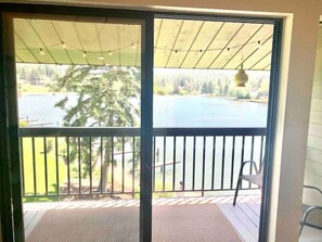 Terrace/patio - Your Condo on the Lake with amazing views! (Bigfork)