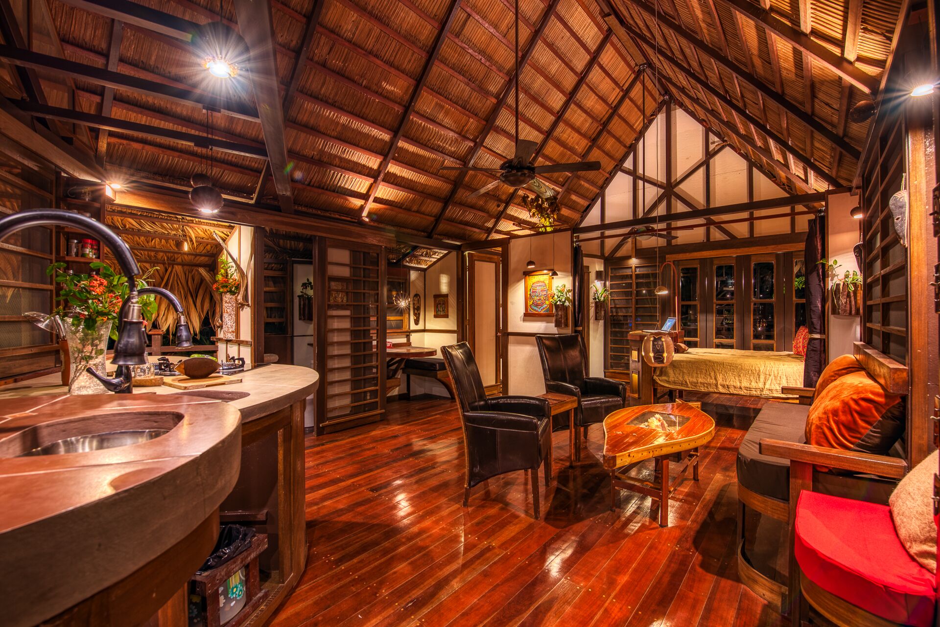 3 室のベッドルーム、WiFi、ベッドシーツ