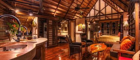 3 室のベッドルーム、WiFi、ベッドシーツ