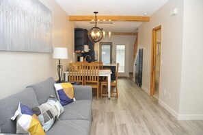 Téléviseur connecté, foyer, Netflix, services de diffusion en continu