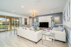 House, Multiple Beds, Pool Access, Pool View (6121BOD) | Interior - Magical 11bd Pool Spa Gm Hmsolterra Resort-6121bod (Davenport)