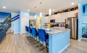 House, Multiple Beds, Private Pool, Pool View | Private kitchen | Fridge, microwave, stovetop, dishwasher