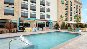 Alberca al aire libre