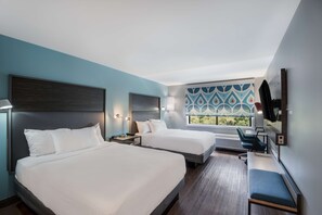 Rom, 2 queensize-senger | Safe på rommet, strykejern/-brett og wi-fi (inkludert)