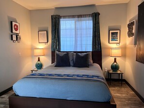 ألحفة محشوة بالريش وبديكورات فريدة لكل غرفة وطراز فريد لكل وحدة