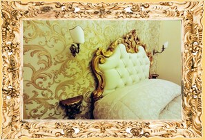 تفاصيل الفندق من الداخل