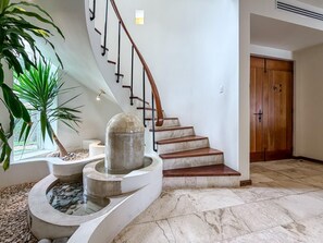 Interior - 4 BR w/ Pool in Punta Sur (Isla Mujeres)