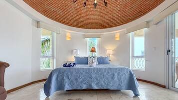 4 bedrooms, free WiFi, bed sheets