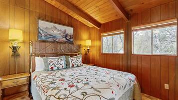 3 bedrooms, internet, bed sheets