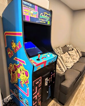 Spielezimmer