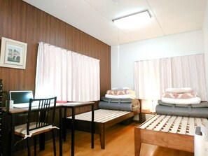 Standard Room, Non Smoking | Iron/ironing board, free WiFi, bed sheets