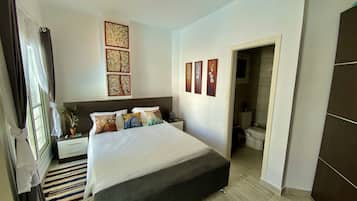 2 bedrooms