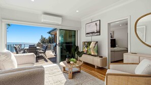 Smart TV - Sunkissed Jervis Bay (Vincentia)