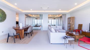 Appartement Luxe (A8) | Coffres-forts dans les chambres, rideaux occultants